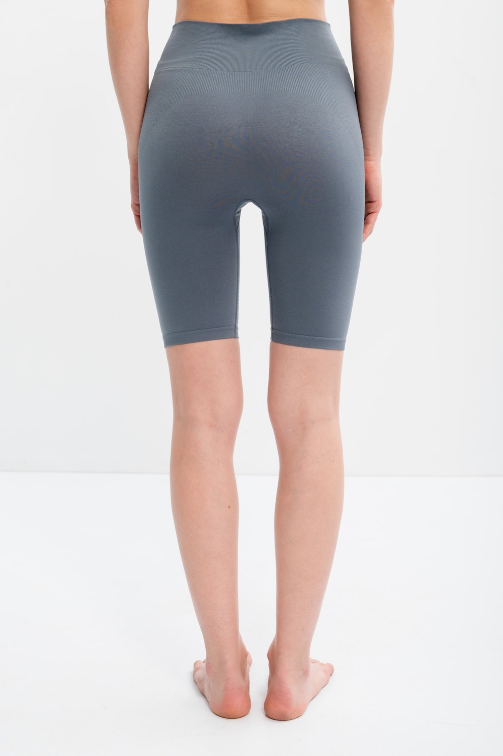 Короткие спортивные легинсы из коллекции BODY BASICS
